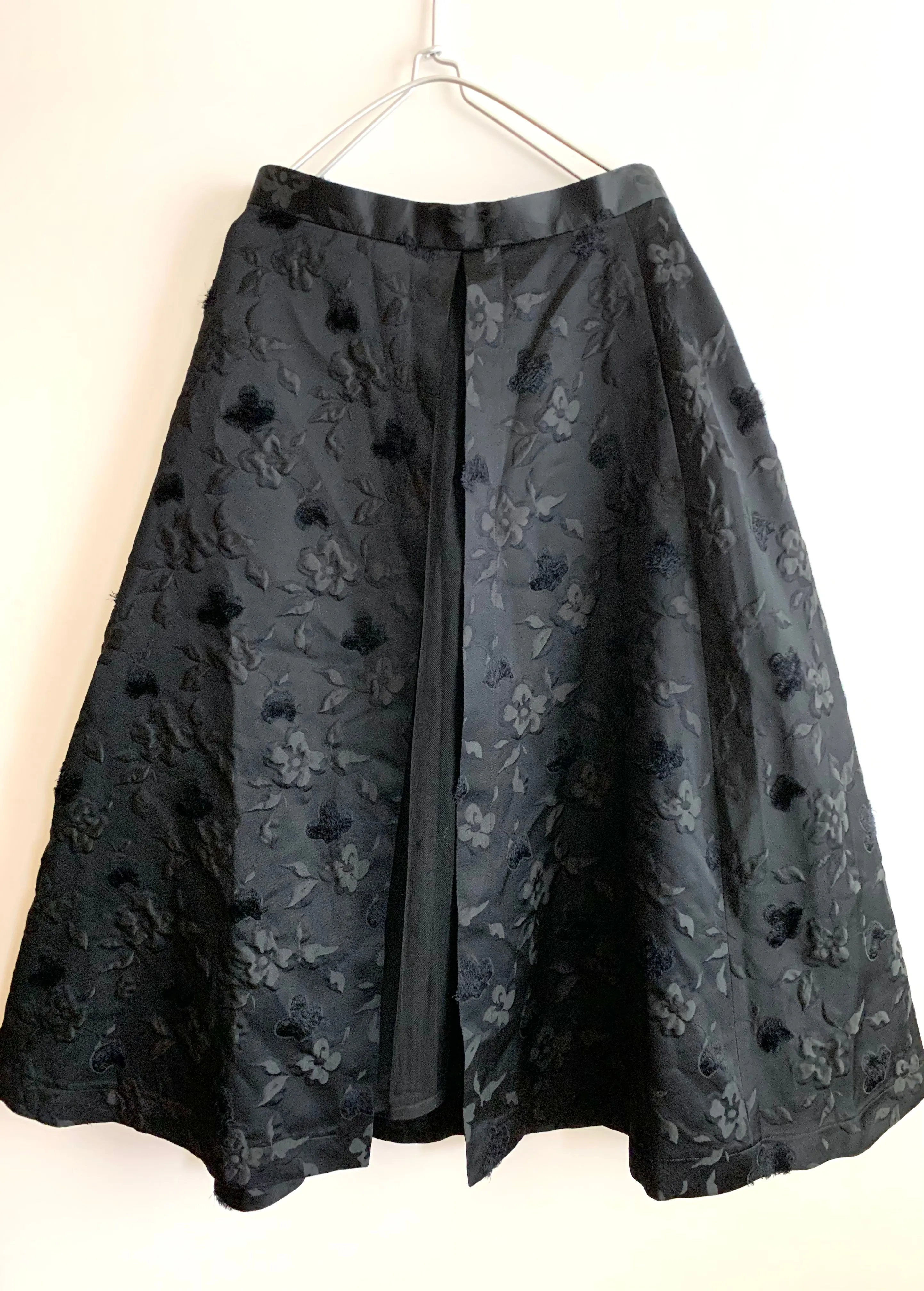 【 Noir Kei Ninomiya COMMEdesGARCONS 】layered Design Skirt