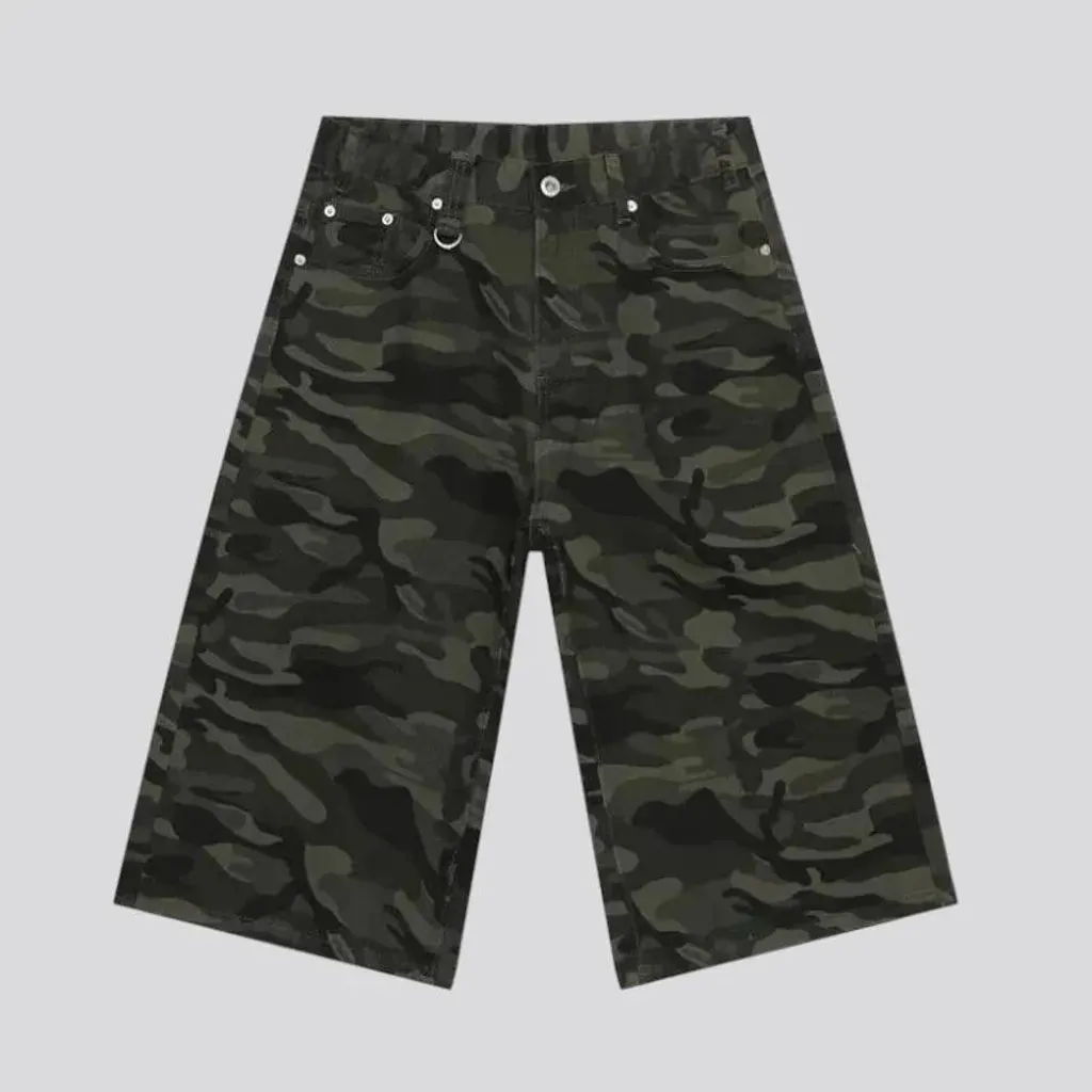 Baggy camo style men's denim shorts