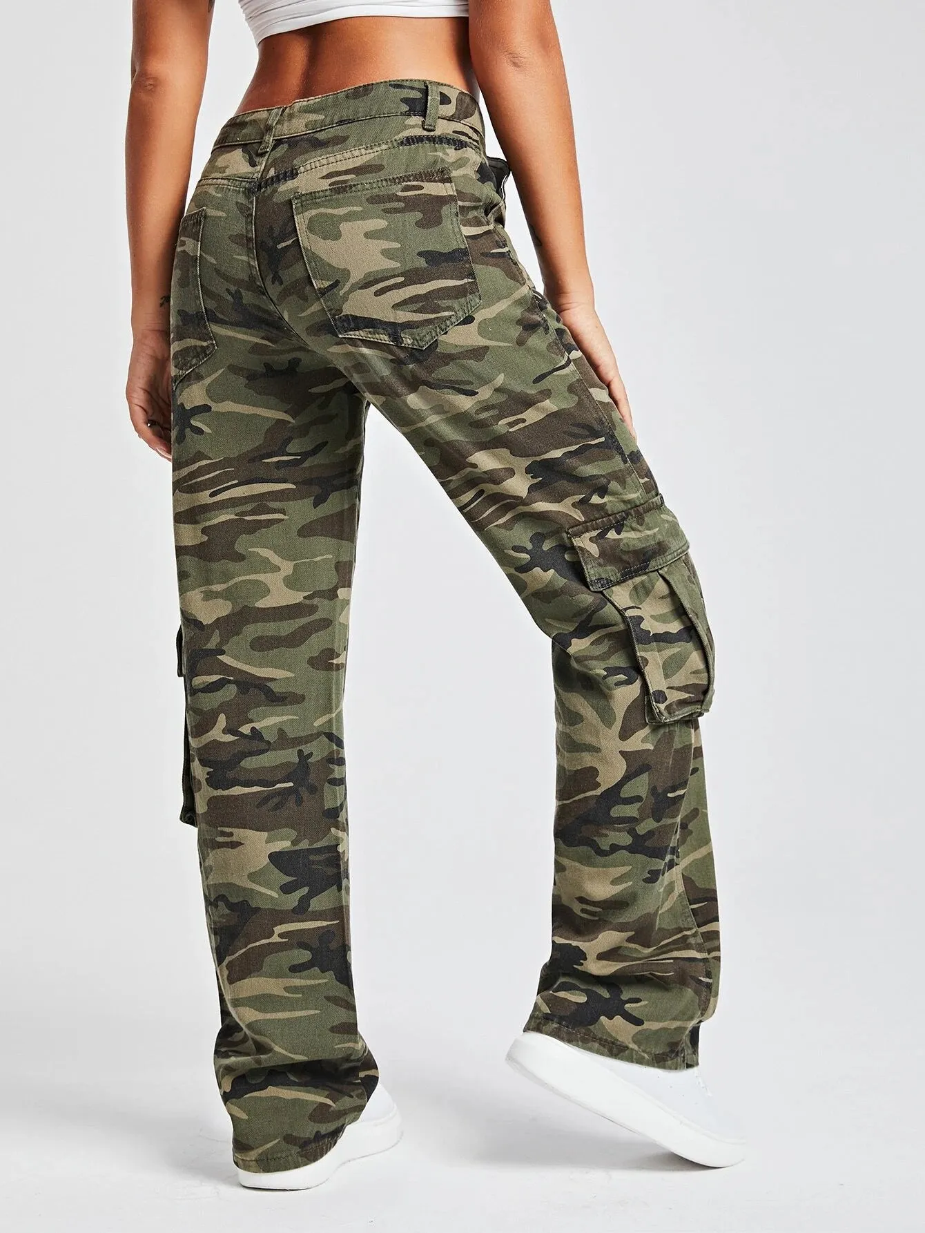 Camo Print Flap Side Pocket Cargo Jeans