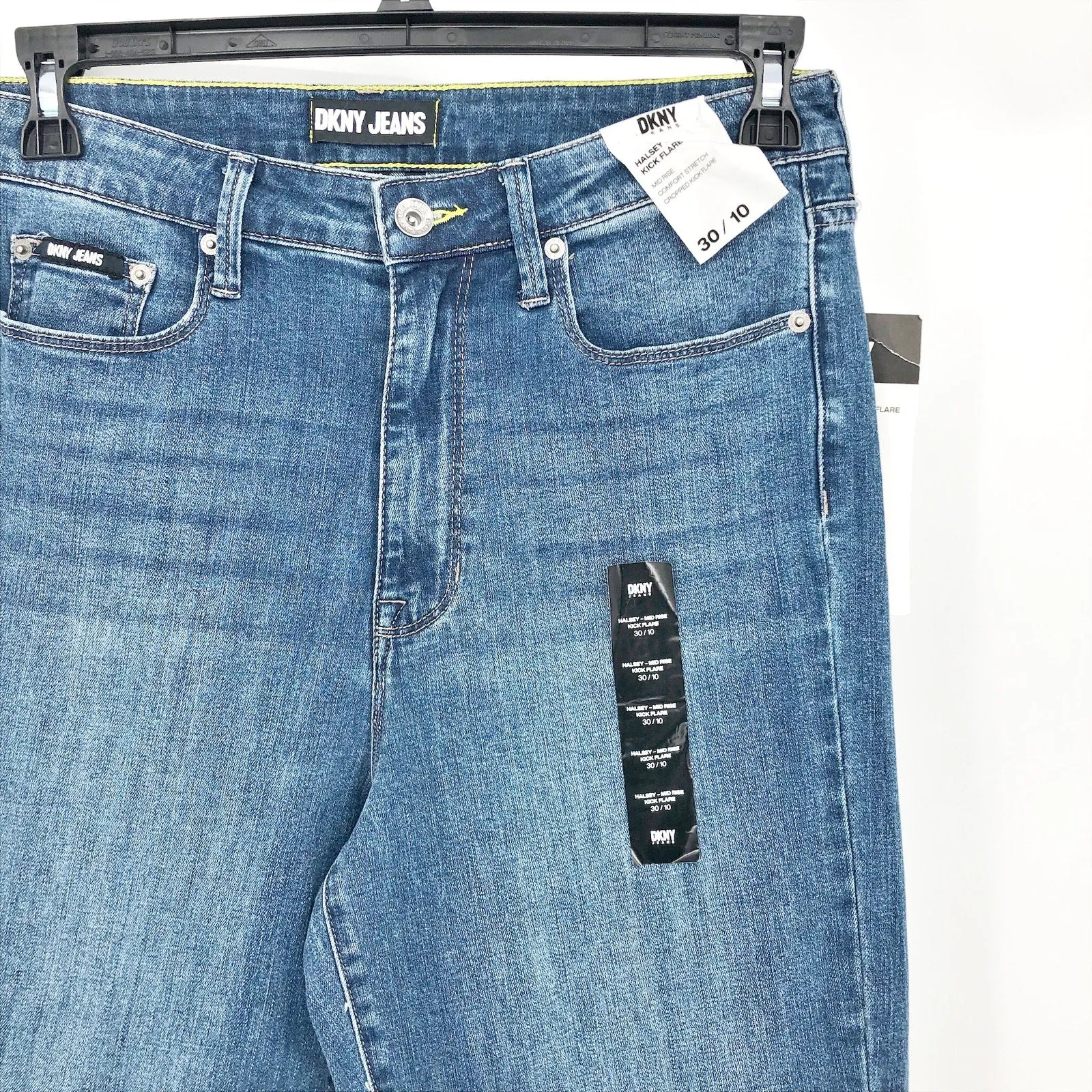 DKNY Women's Halsey Mid Rise Kick Flare Jeans 29/8 Indigo Blue Stretch Denim NWT