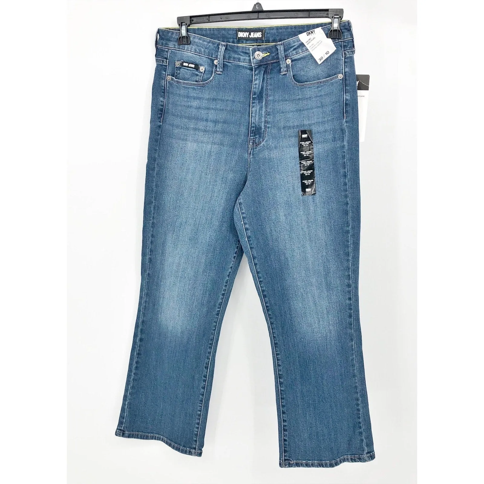 DKNY Women's Halsey Mid Rise Kick Flare Jeans 29/8 Indigo Blue Stretch Denim NWT