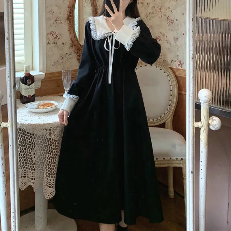 Elegant Lace-Up Vintage Korean Dress with a Sweet Peter Pan Collar