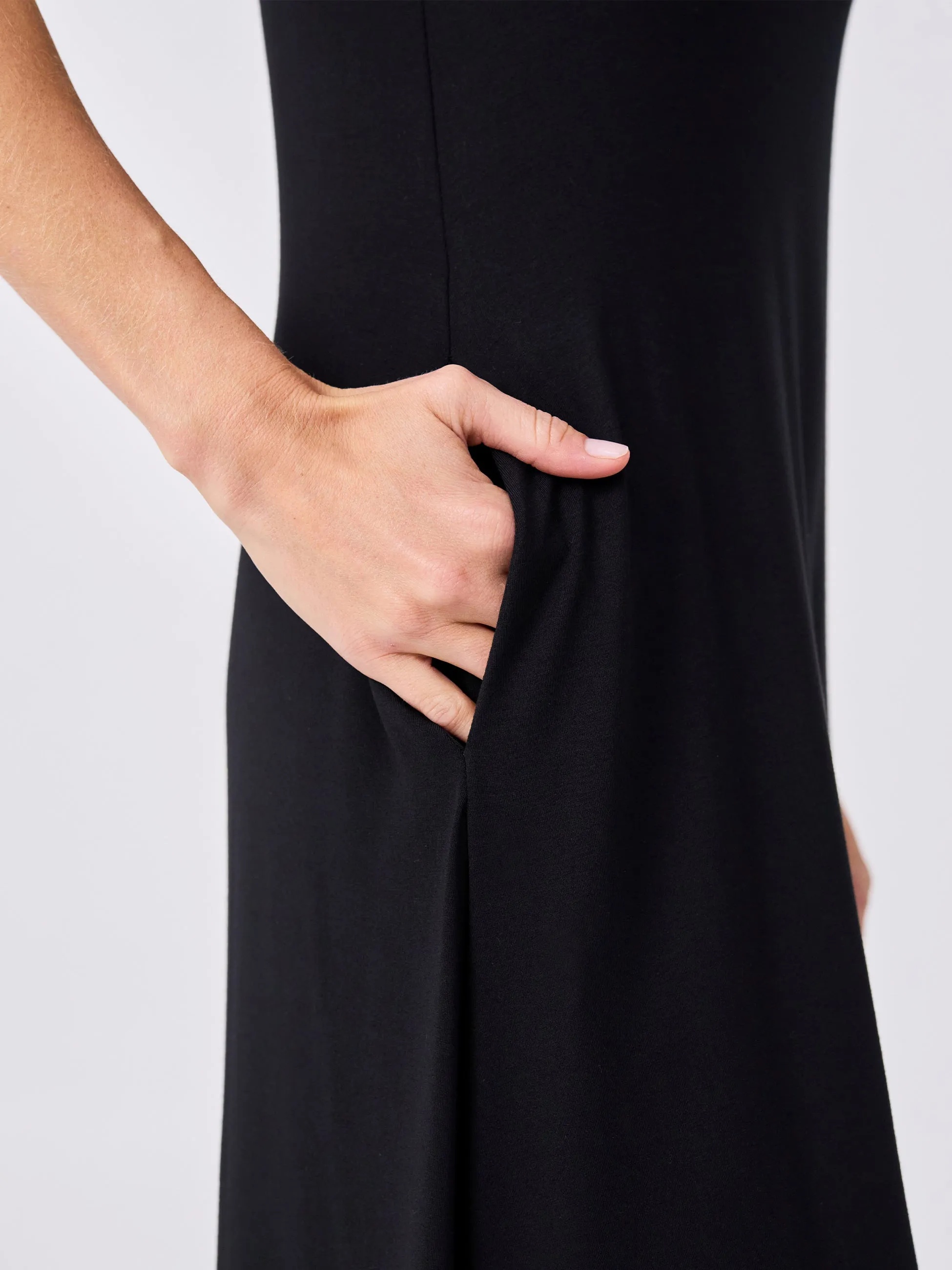 Flow Maxi Dress - Black