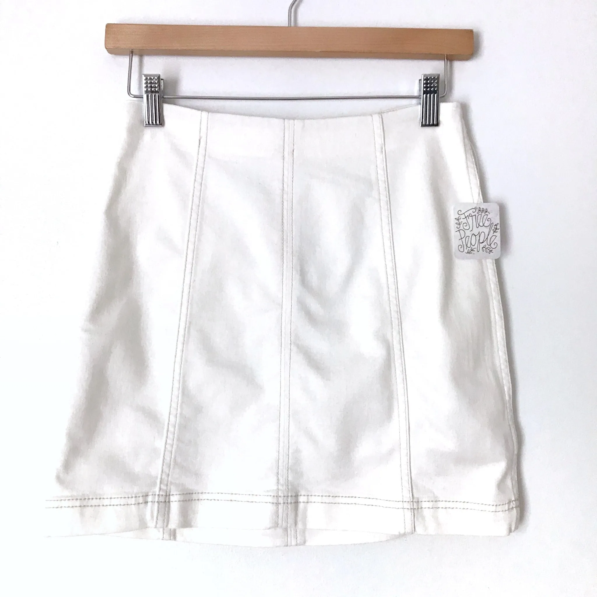 Free People White Skirt NWT- Size 4