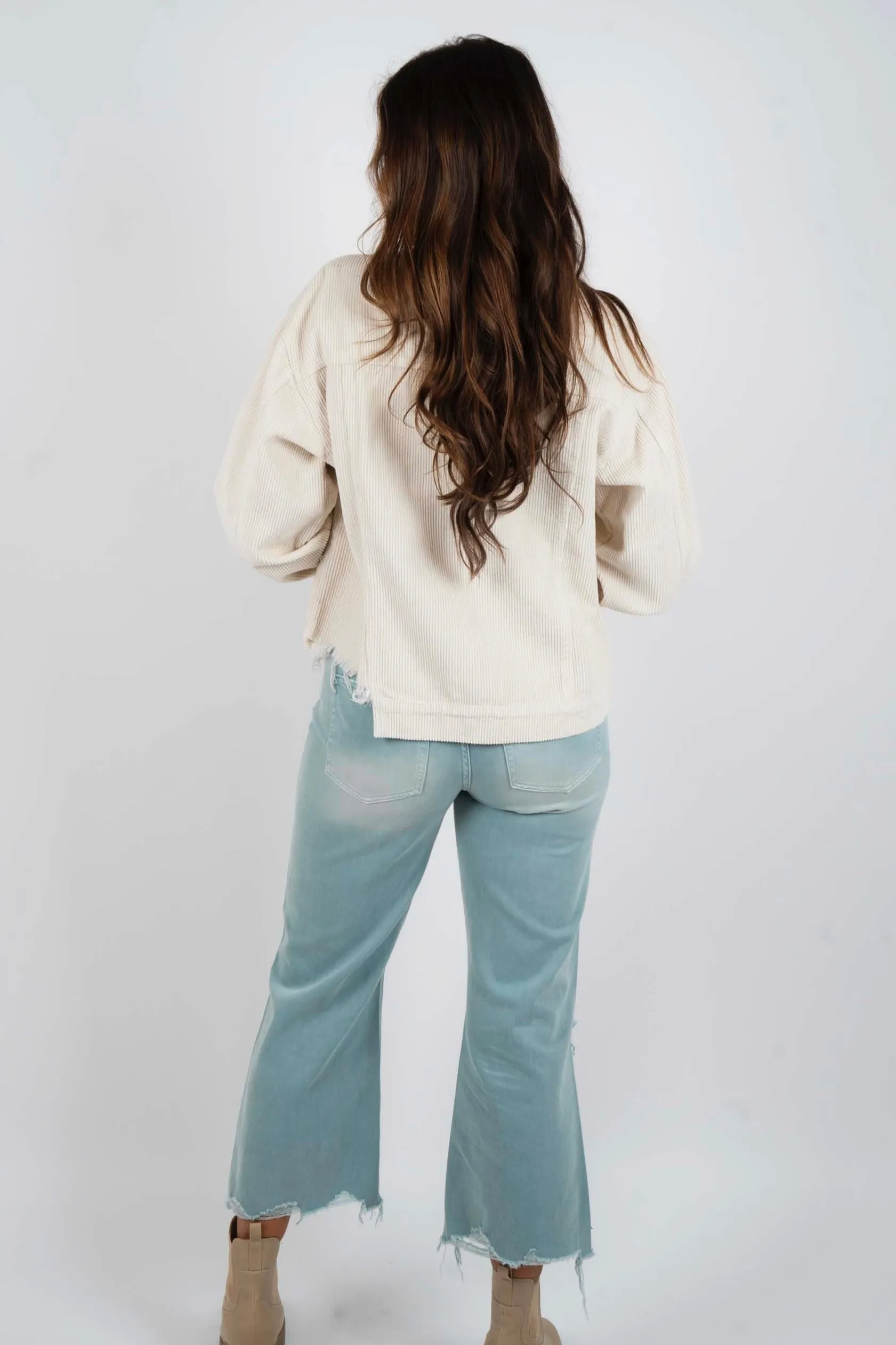 Fun & Free Cropped Jeans (Cloud Blue)