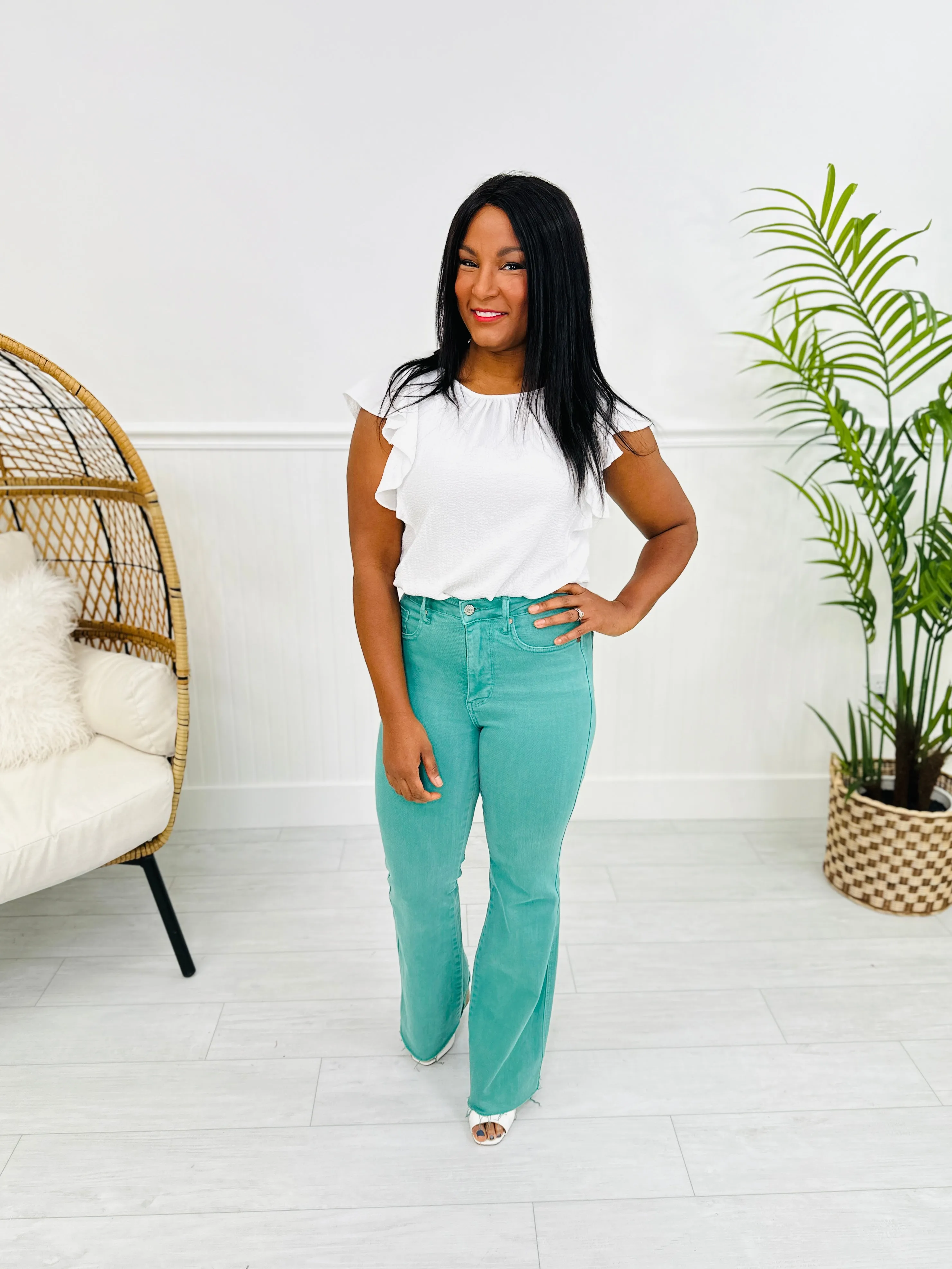 Judy Blue Totally Topaz Tummy Control Flare Jeans in Reg/Curvy