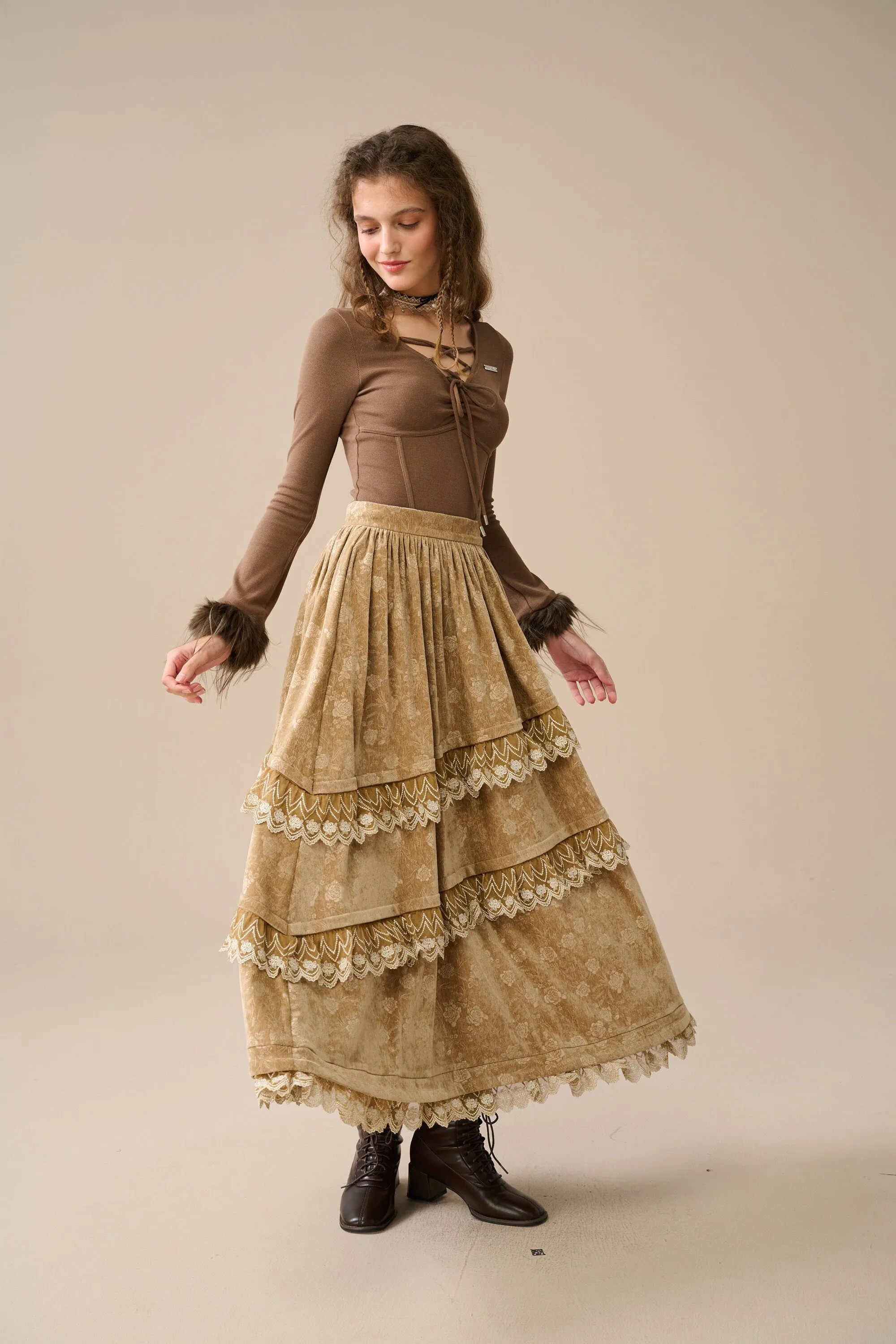 Monica 13| layered velvet skirt with lace