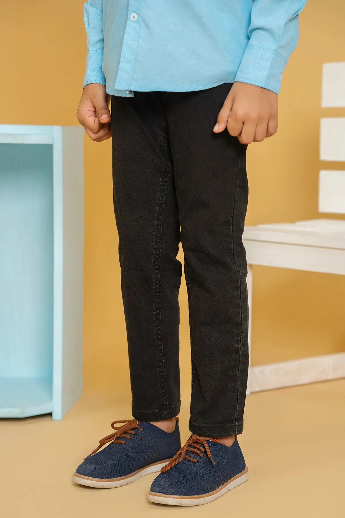 "NIZAR" Regular Fit Denim Pant