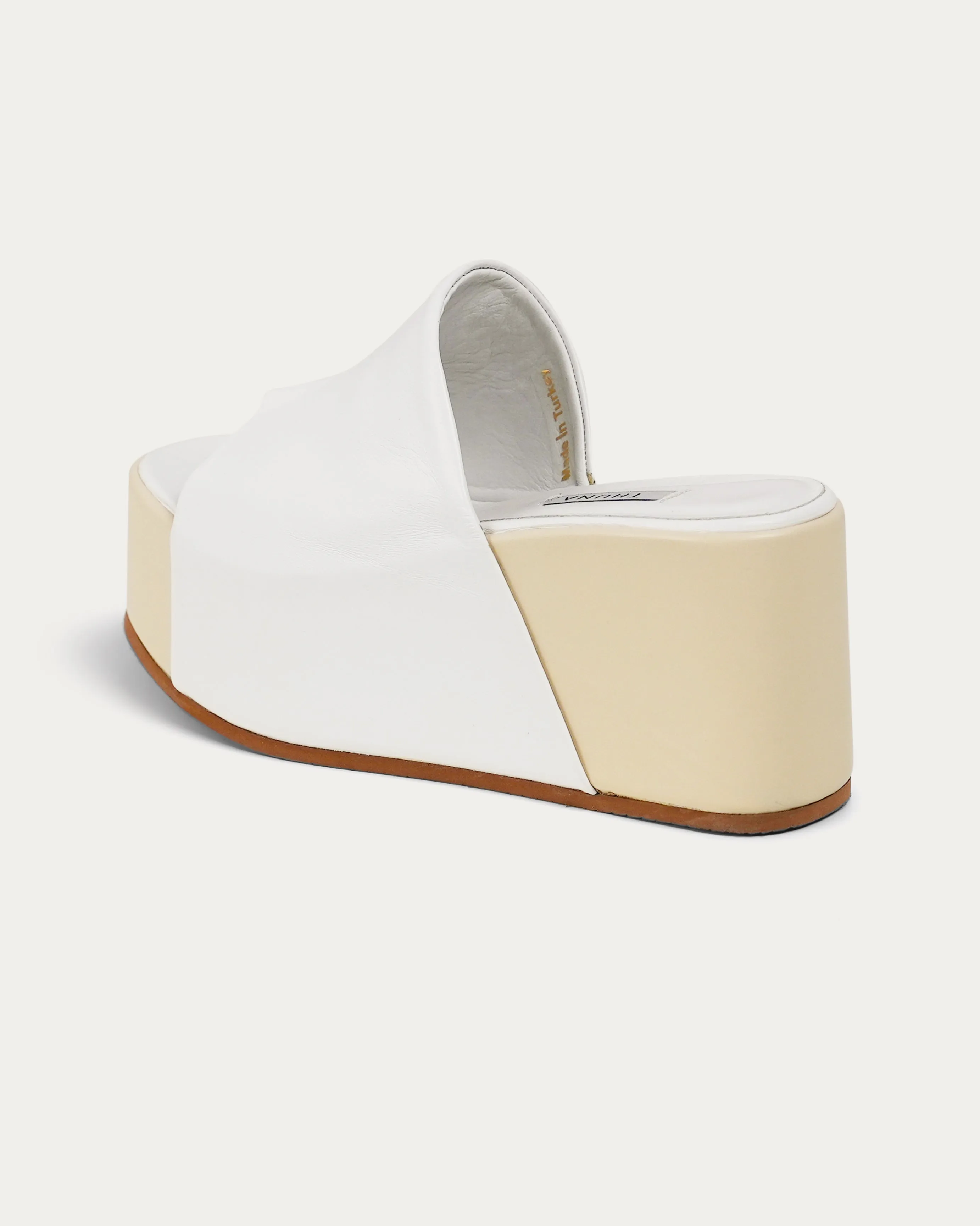 Sahara white platform