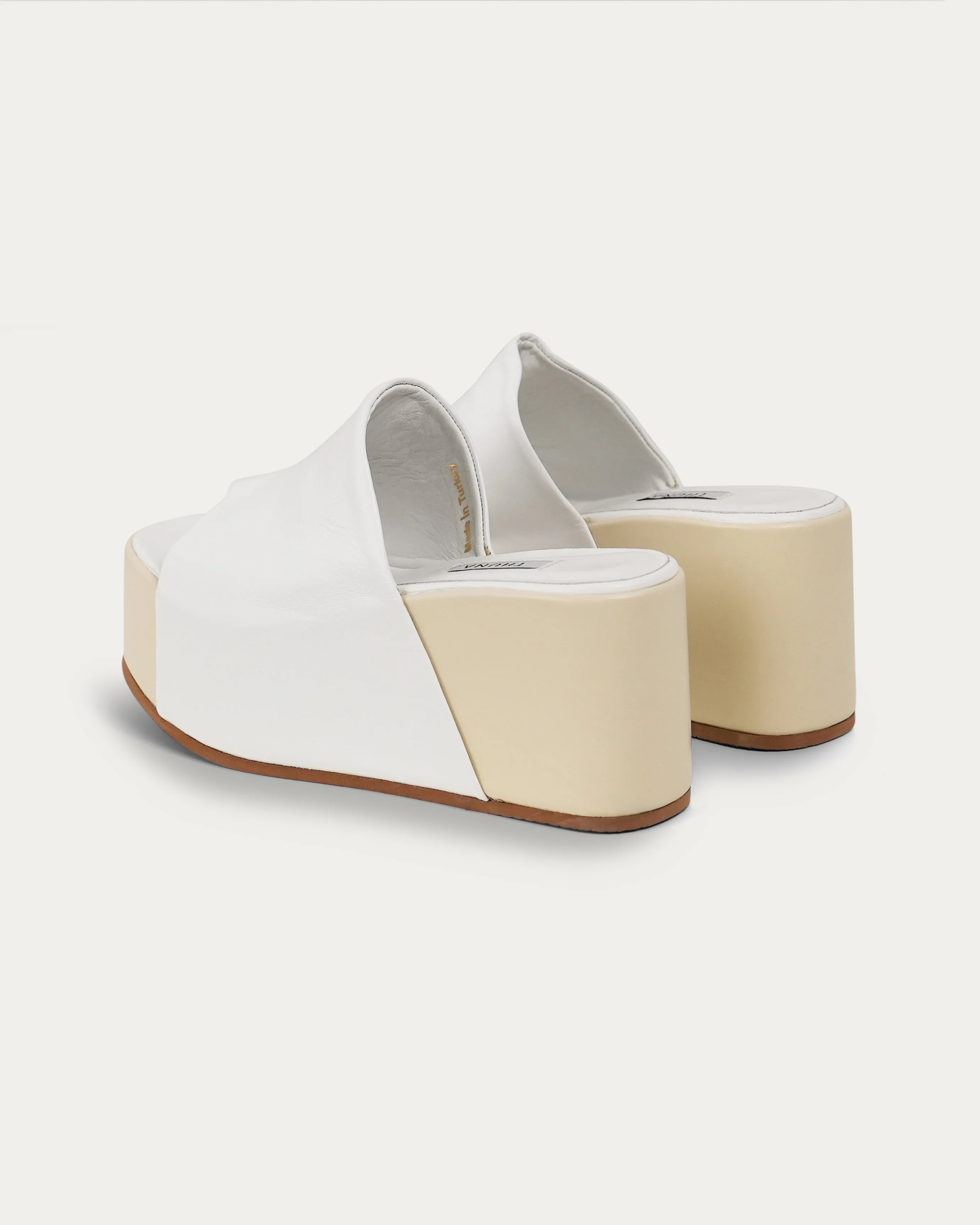 Sahara white platform