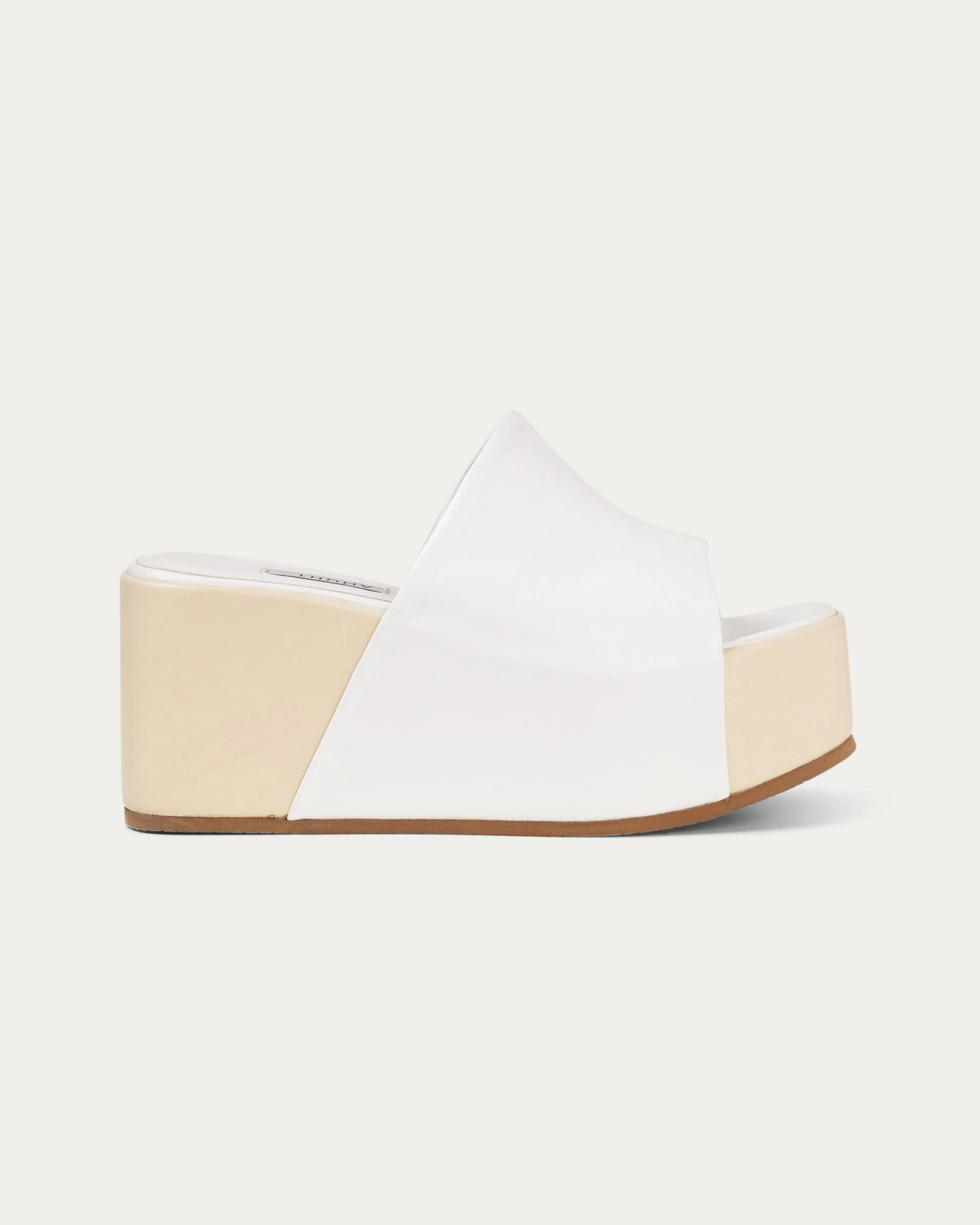 Sahara white platform