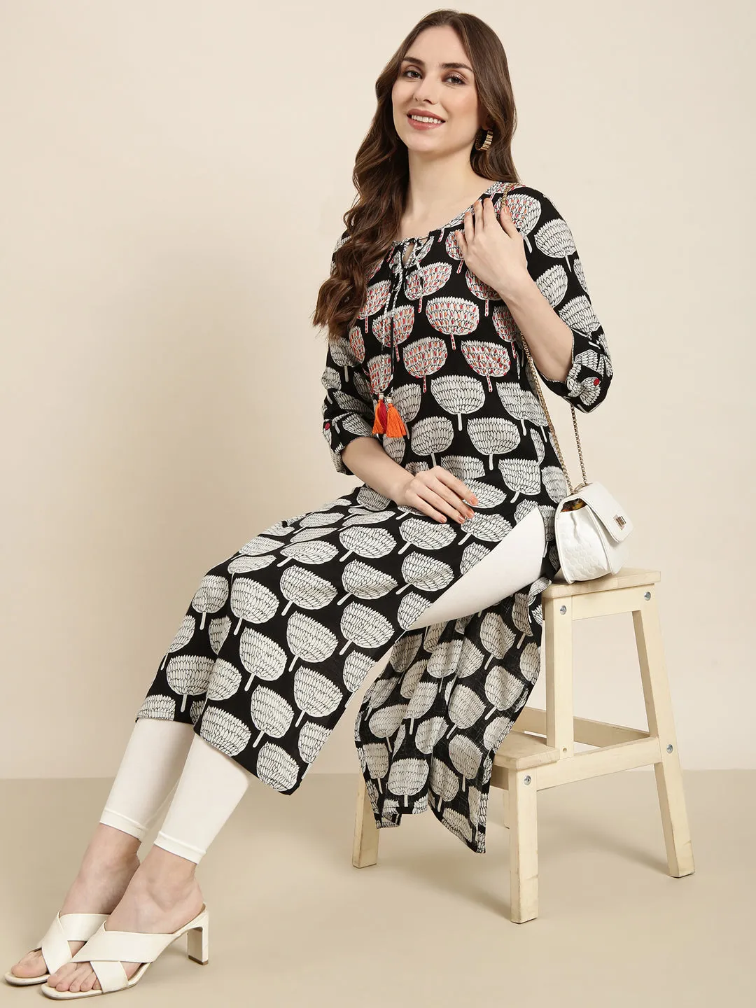 Women Straight Black Ethnic Motifs Kurta