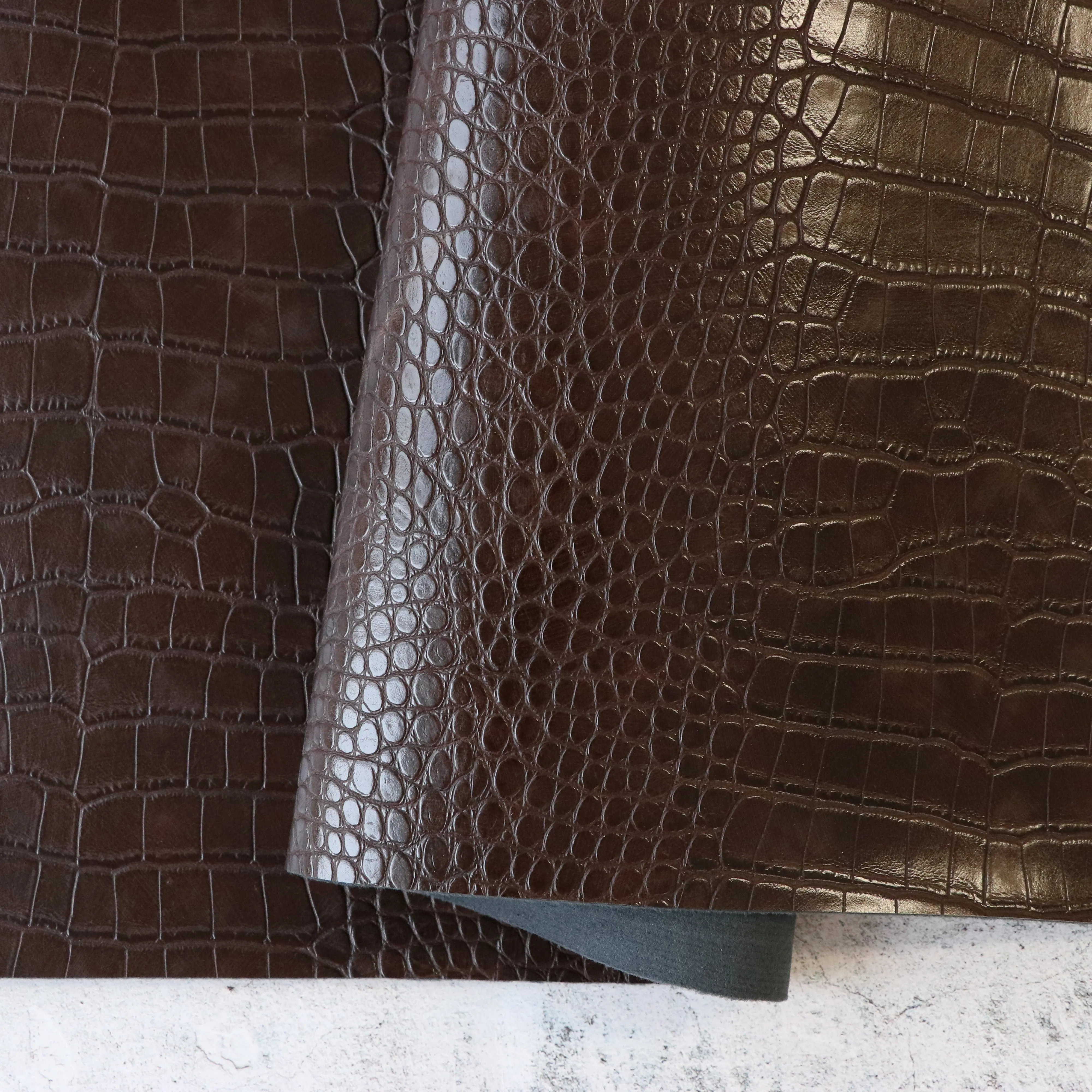 Woodland Brown Alligator Faux Leather