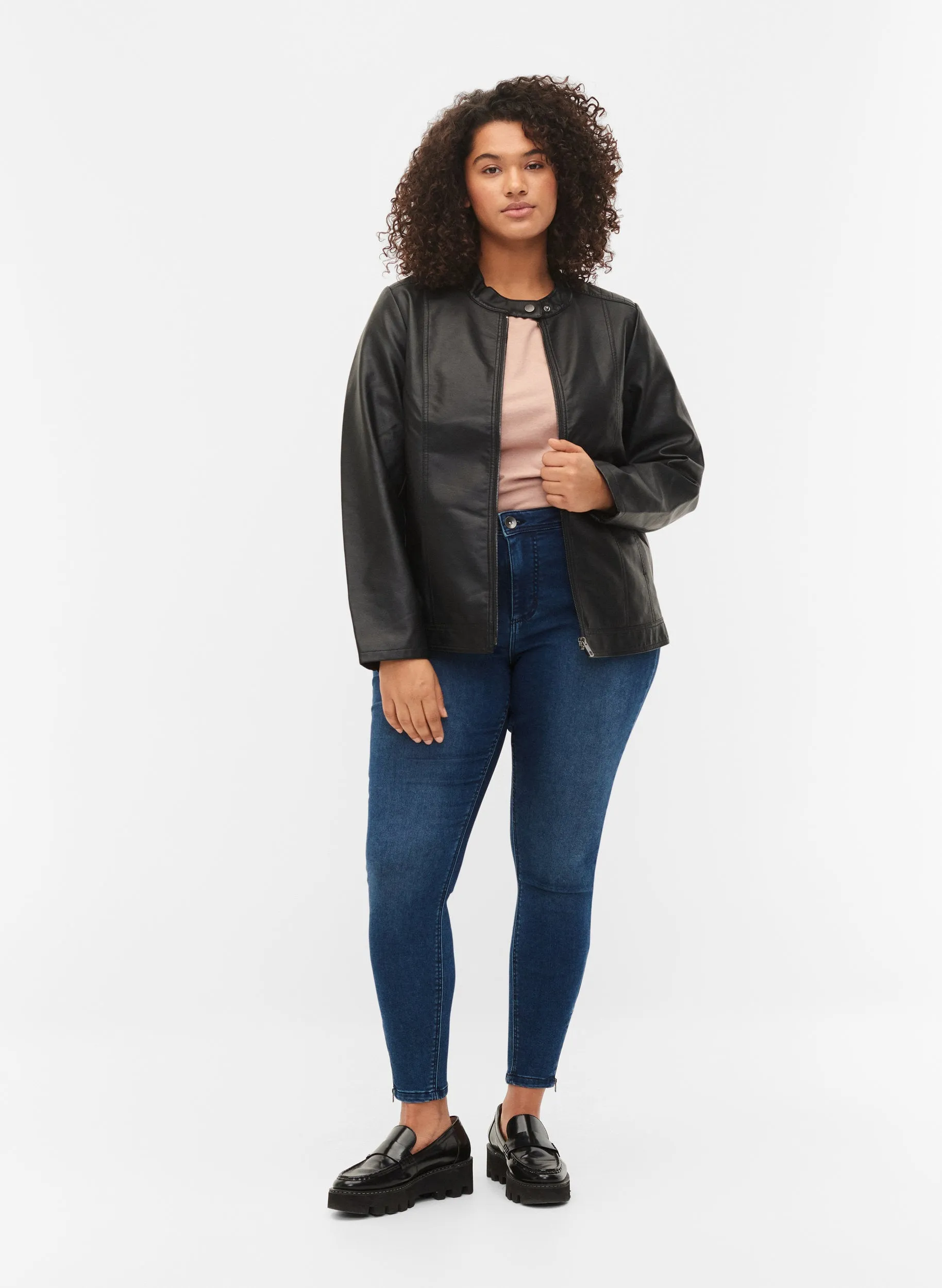 Zizzi Faux Leather Jacket in Black